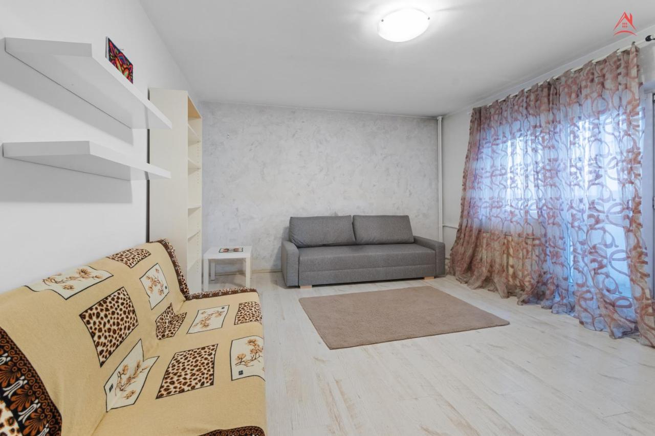 Dristor Large And Cozy Apartment Bucharest Exterior photo